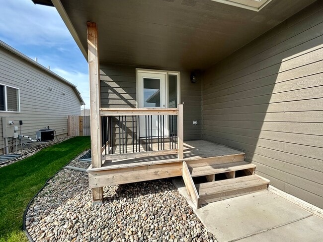 Photo - Gorgeous 4 Bedroom 2.5 Bathroom with Fenced Yard!