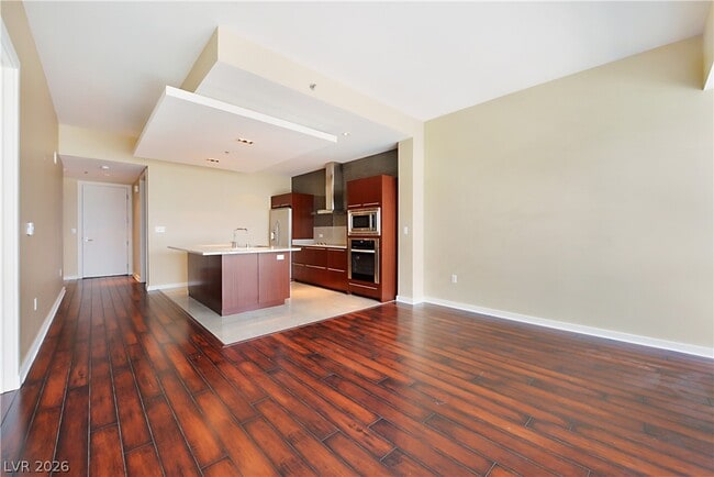 Building Photo - 4471 Dean Martin Dr Unit 1404