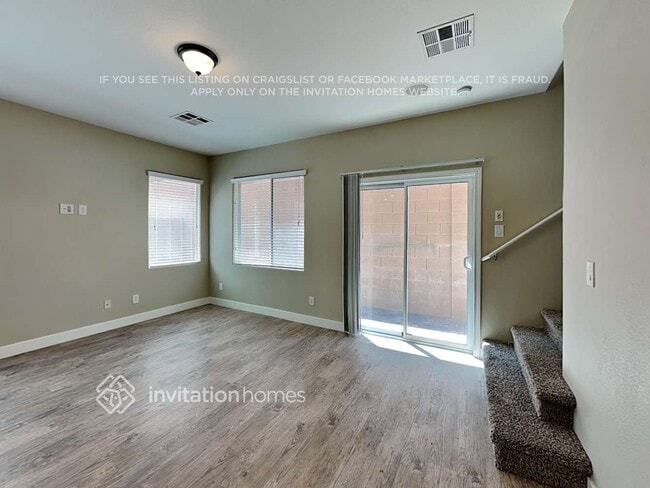 Photo - 157 Almond Ridge Pl