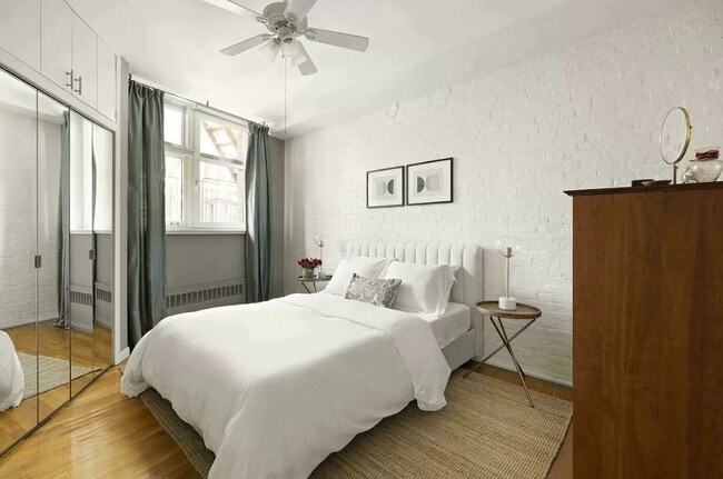 90 Hudson St Unit 17E