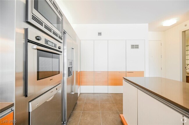 Building Photo - 3726 S Las Vegas Blvd Unit 1104 Rental