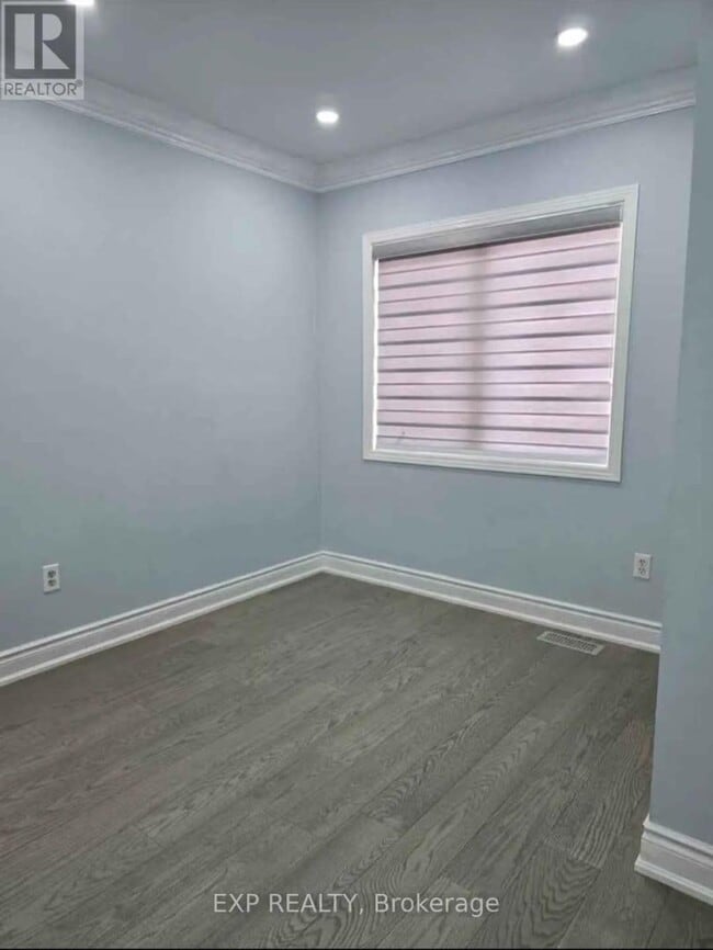 Photo - 6399 Spinnaker Cir