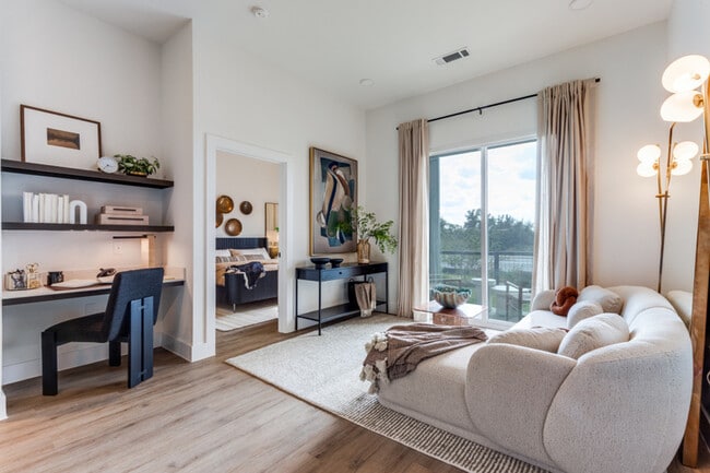 Pearl Bee Cave | Bee Cave, Texas | New Apartment Homes