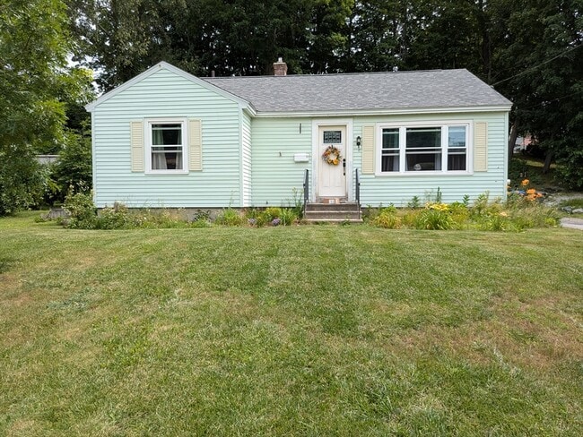 Photo - 17 Daley St House
