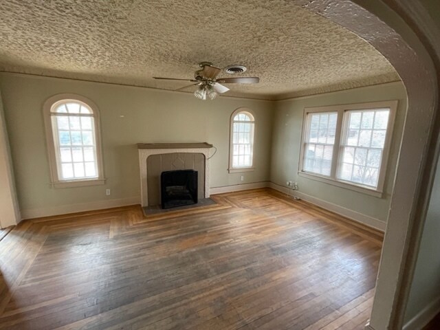 Photo - 2512 20th St