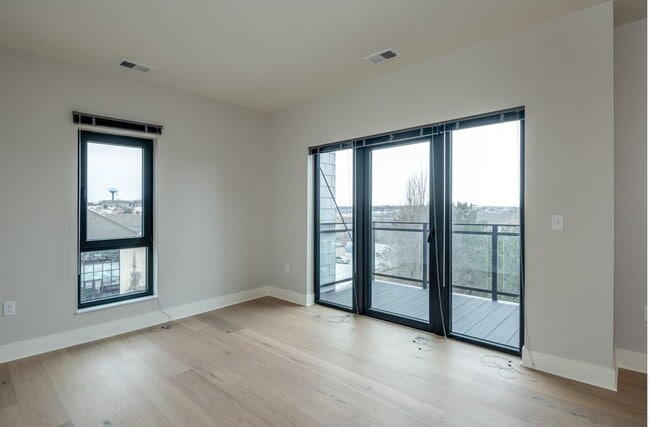 SIX65 Brookfield Apartments