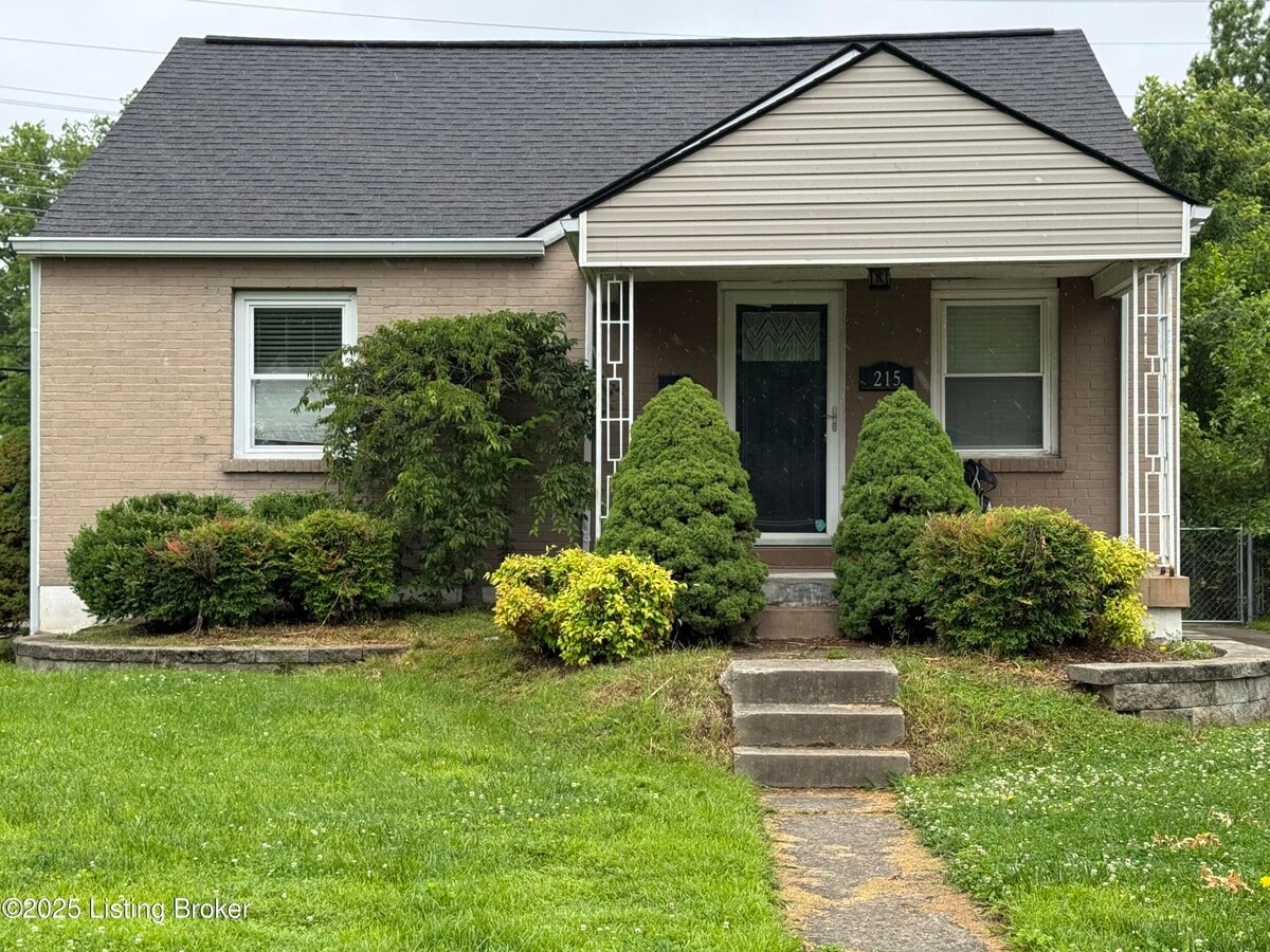 Photo - 215 Freeman Ave House