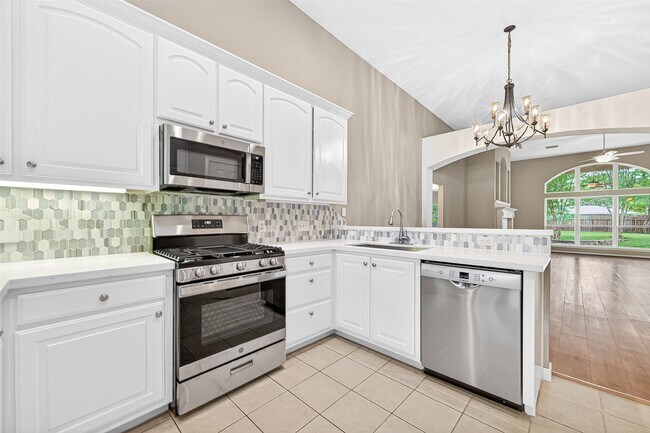 1514 Melissa Dr