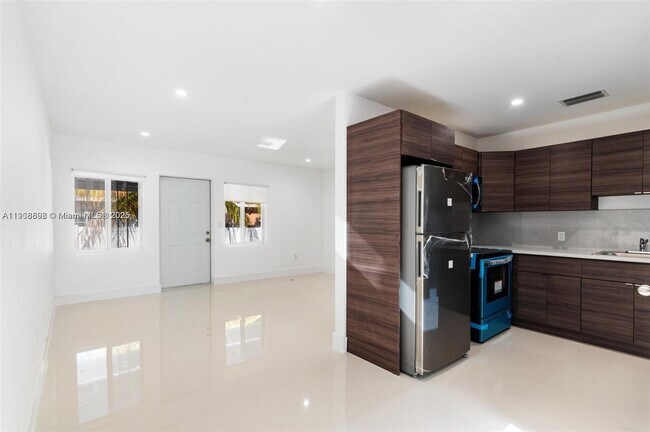 Photo - 540 NE 67th St Unit 540