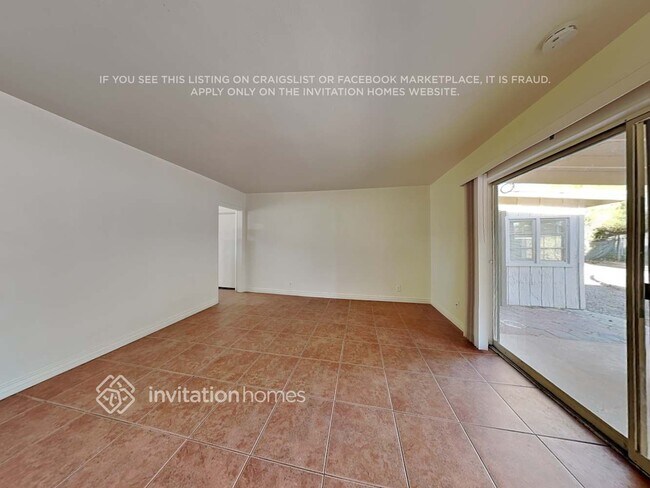 Photo - 1448 E 2nd St