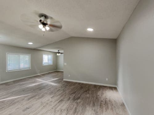 Photo - 5717 W 17th St