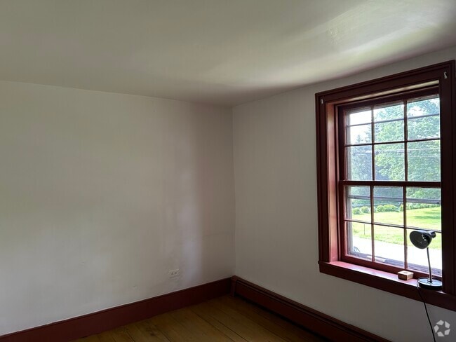 Building Photo - 18953 Keedysville Rd Rental