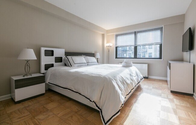 Photo - 351 E 74th St Apartment Unit PHA