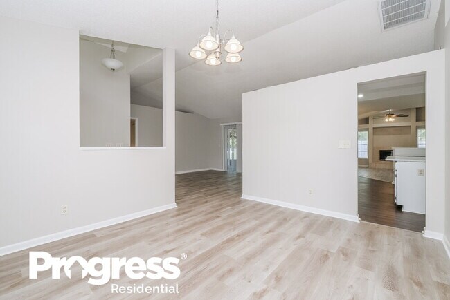 Photo - 10414 Ashley Oaks Dr