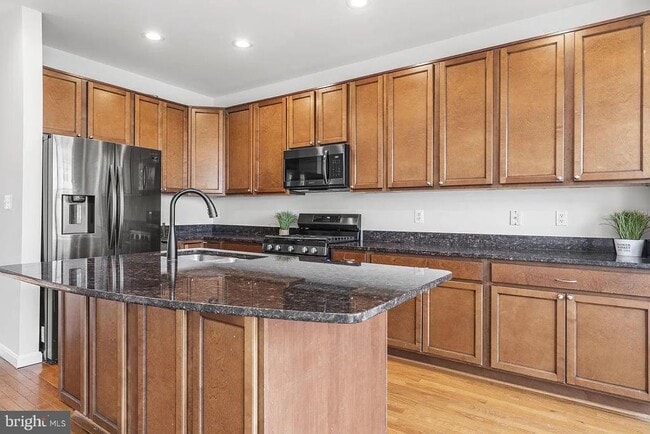 Photo - 11901 Benton Lake Rd