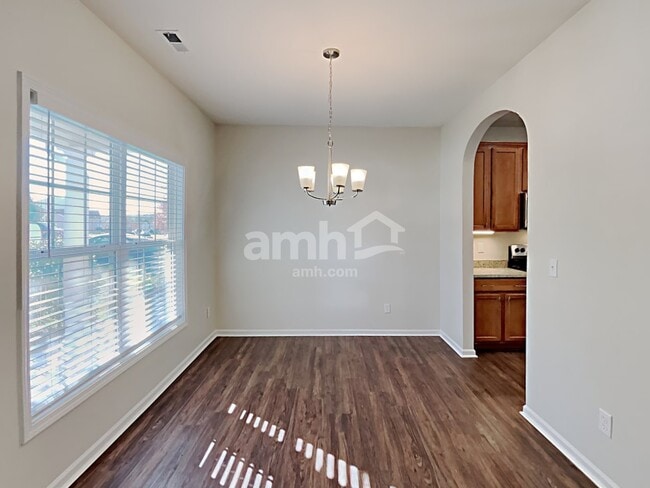 Photo - 174 Rowan Dr