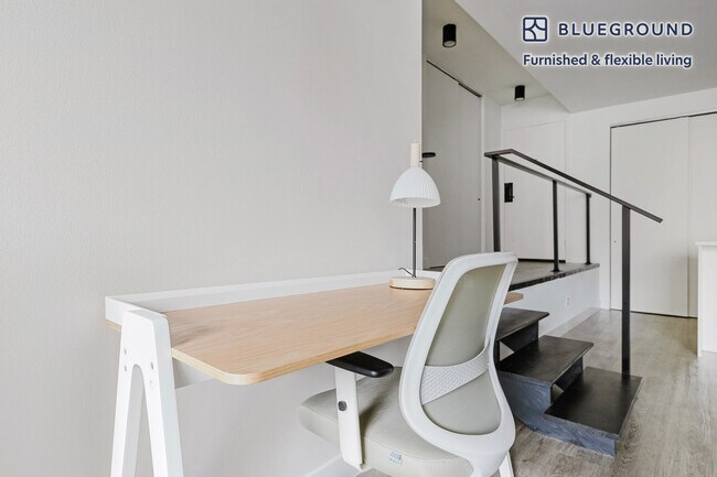 Photo - 21 E Chestnut St Unidad FL15-ID1376