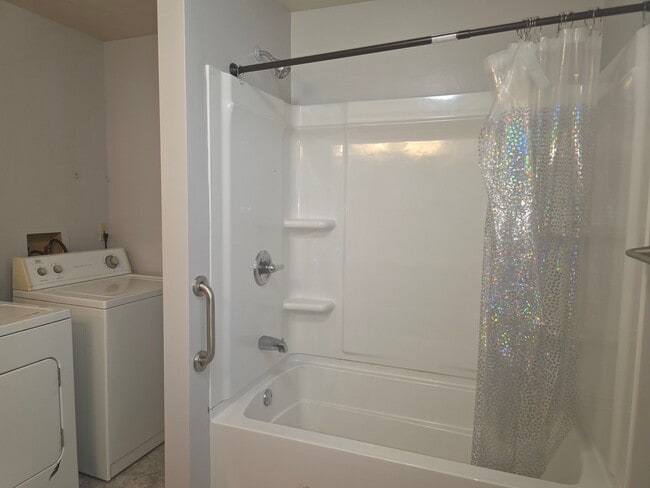 505 Montgomery St Unit 1