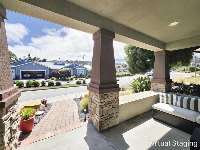 Photo - Spacious 5 bedroom house