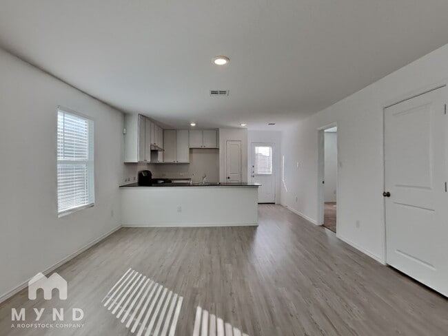 Photo - 14123 Chemtou Trl