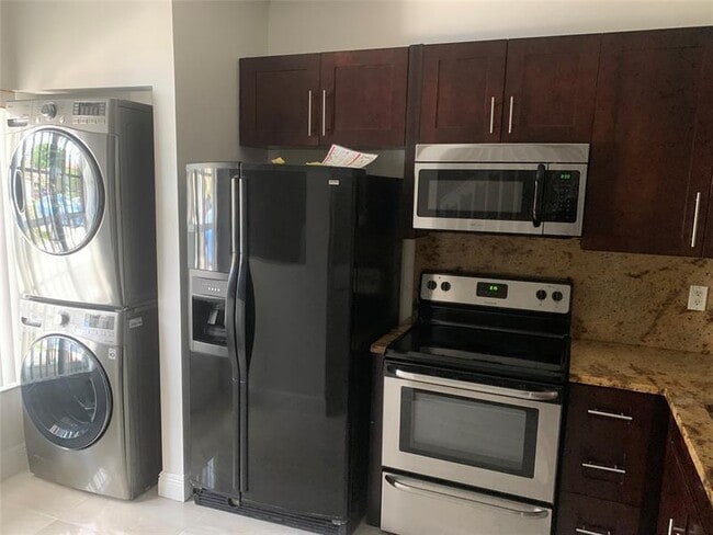 Photo - 12017 SW 2nd St