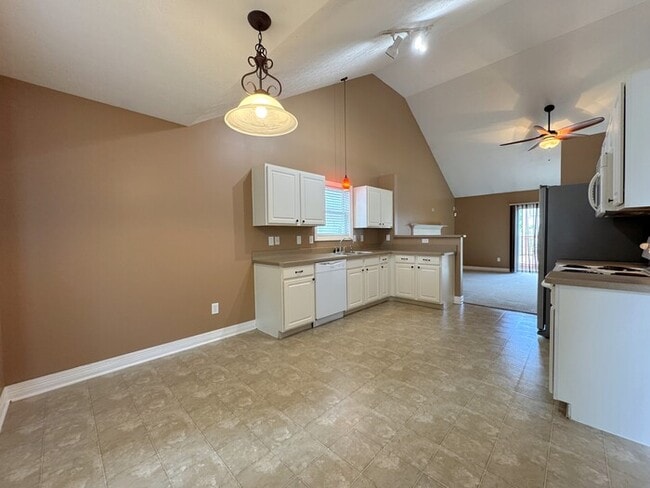 Photo - 8613 Clover Glade Dr