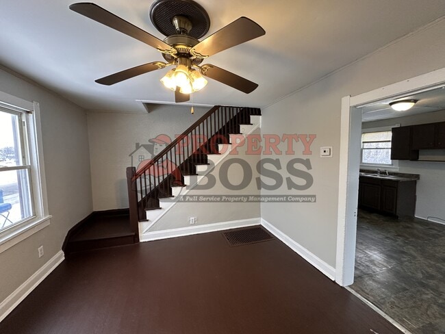 Photo - 1225 Lyons St