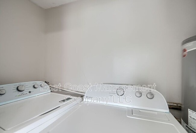 Photo - 902 Catawba Ct