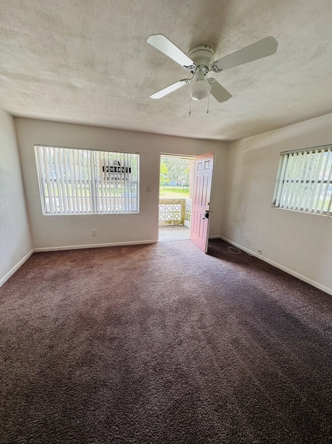Photo - 2075 Howell Branch Rd Unit 1