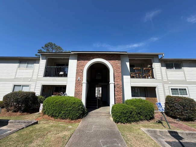 Building Photo - Court Square Condominiums, Unit A-104