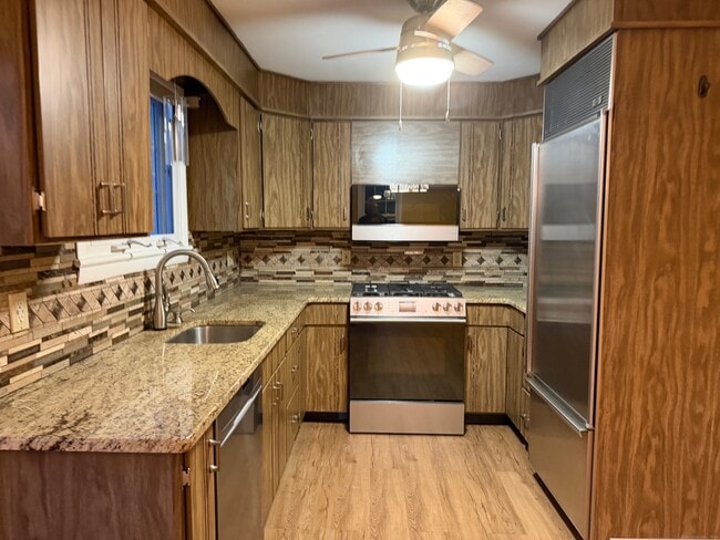 Photo - 36 Colonial Dr