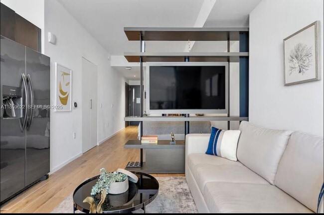 Photo - 398 NE 5th St Unit 4004