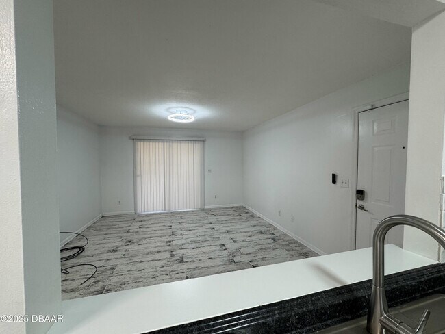 Photo - 3102 Oak St