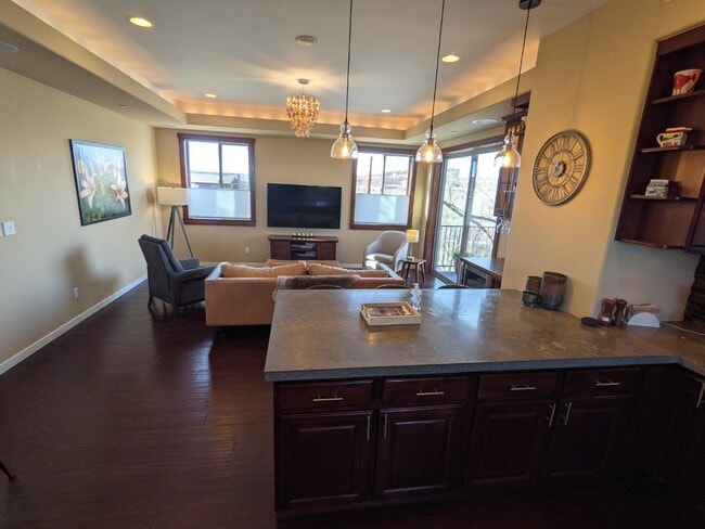 Photo - 538 S Fountaine St