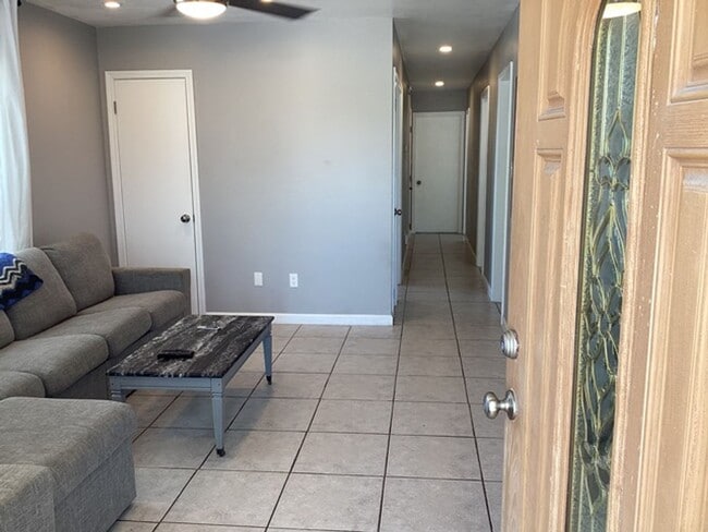 Photo - NEW PRICE!! Move in Ready Single Family Home - 4 bedroom - 1.5 Bathroom on Stock Island