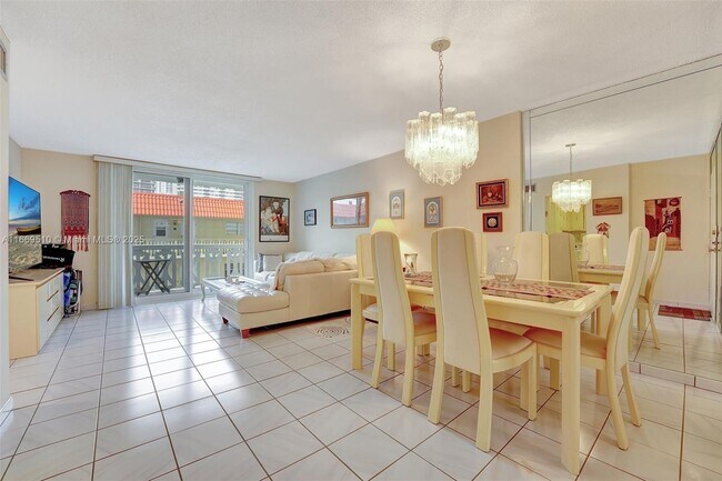 Photo - 3113 S Ocean Dr Unit 402