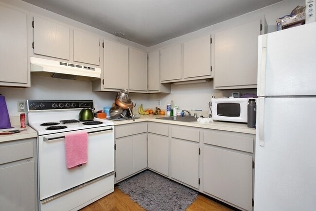 Photo - 167 M St Unit 3r