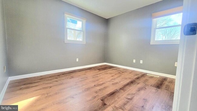 Photo - 14707 Brook Dr