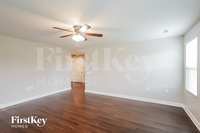 Photo - 903 Wilkinson Ln