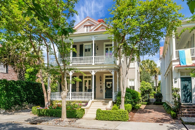 Photo - 6 Wentworth St