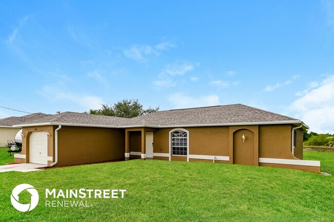 Photo - 3931 20th St W