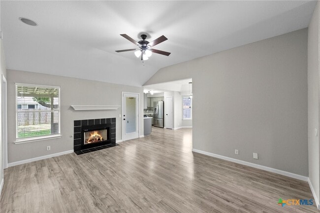 Photo - 104 Harvest Ln