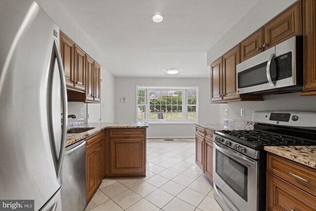 Photo - 11817 Becket St