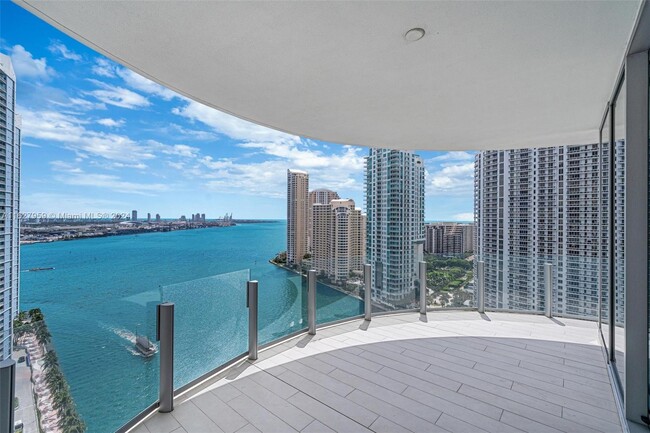 Photo - 300 Biscayne Boulevard Way Condominio Unidad 2201