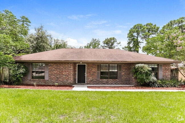 Building Photo - 2553 Sandlewood Cir Rental