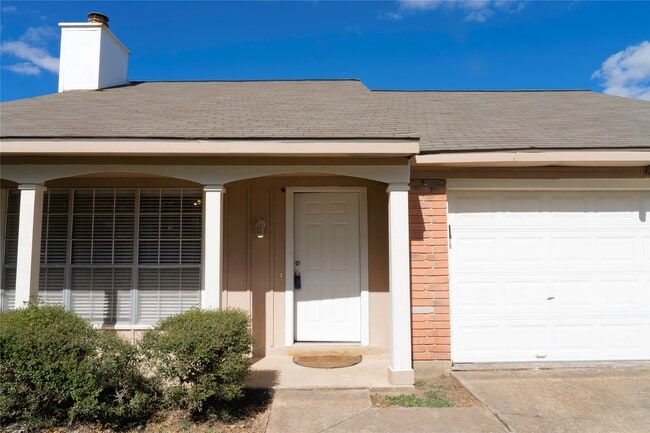 Photo - 22714 Brafferton Ln