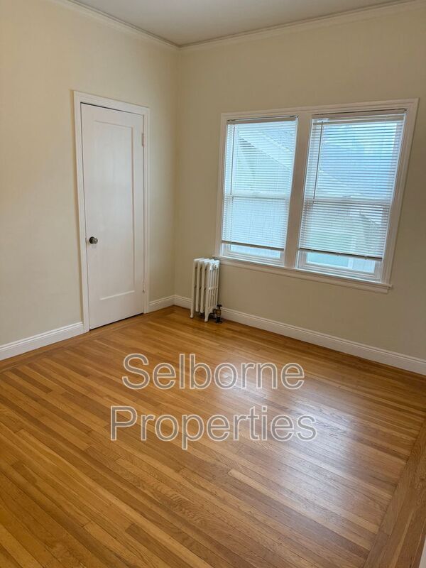 Photo - 507 Forest St