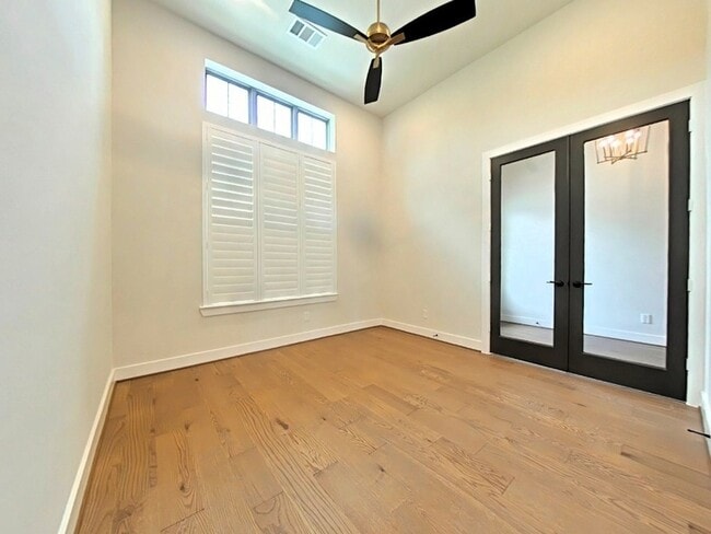 Photo - 1020 Prescott Dr