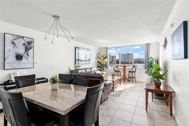 1170 NE 191st St Unit 35