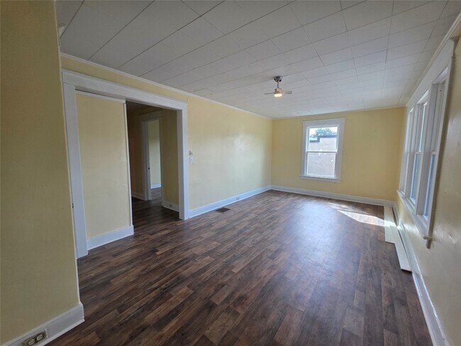 Photo - 155 Willow St Unit 1st Floor